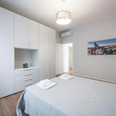 Caravaggio A Due Passi Dalla Funicolare * Bergamo