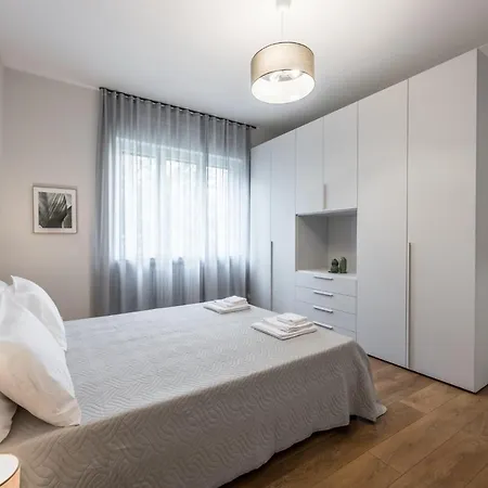 Caravaggio A Due Passi Dalla Funicolare *